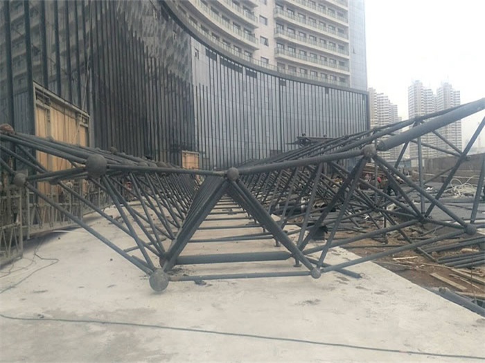云南万豪酒店雨棚网架
